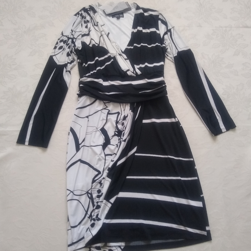 New🎀 Analili faux wrap ruched Cocktail dress